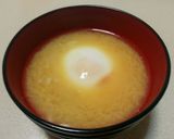 簡単！半熟玉子入り味噌汁作り方4写真