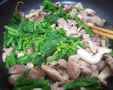 ＊菜の花ときのこの豚肉炒め＊作り方11写真
