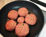 卵を入れない柔らかハンバーグ作り方7写真