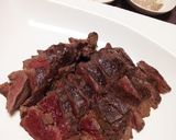昆布〆で熟成☆牛肉のたたき作り方7写真