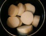 大根と竹輪と鶏の煮物作り方2写真