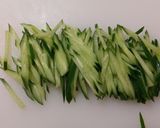 くらげとキュウリの中華風酢の物作り方3写真