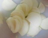 新玉ねぎと春キャベツのガリバタ炒め♡作り方1写真