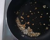 即席ラーメンで坦々麺（にら玉味噌）作り方5写真