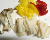ココナッツオイルで鶏肉と蓮根のバジル炒め作り方3写真
