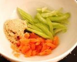 スモークサーモンとセロリの胡麻わさび和え作り方2写真