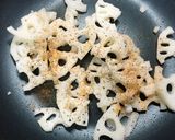 ココナッツオイルで蓮根のバジルきんぴら作り方4写真