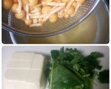 豆腐となめこと三つ葉の味噌汁作り方1写真