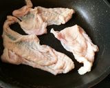 鶏皮のパリパリ焼き作り方1写真