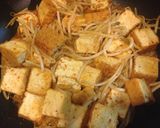 簡単&時短!もやしと厚揚げの豆板醤炒め♪作り方3写真