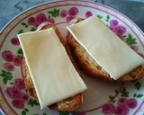 朝食に♬おやつに♬簡単！蜂蜜チーズサンド作り方3写真