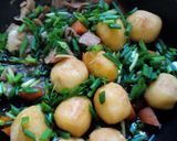 新じゃがの丸ごと炒め煮作り方4写真