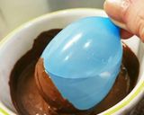 水風船でつくるチョコのカップ作り方3写真