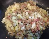 旨っ！アッという間に春菊＆人参そぼろ☆作り方1写真