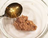 鶏肉の麦みそ漬けとチーズのおにぎらず作り方1写真