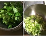 ご飯がすすむ！豚肉とセロリのマヨピリ炒め作り方1写真