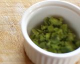 お花見◎鶏ささみのそら豆ロール蒸し作り方2写真