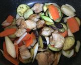 話題入り感謝〜♡ 鶏肉とナスの甘辛炒め作り方4写真