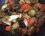 話題入り感謝〜♡ 鶏肉とナスの甘辛炒め作り方5写真
