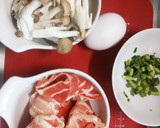 5分でできる！豚肉としめじの卵とじ☆作り方1写真