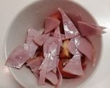 トマトとハムの炒め料理作り方1写真