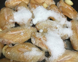 家族絶賛！やわらかほろほろ手羽先 甘辛煮作り方3写真
