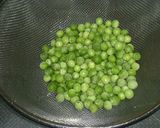 ふわふわ卵 ♡ えんどう豆の卵とじ作り方1写真