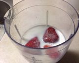 いちごヨーグルトジュース作り方1写真