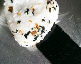 混ぜ混みわかめ 高菜 プチおにぎり作り方3写真