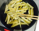 たっぷり食物繊維！ヤーコンのきんぴら♩作り方2写真