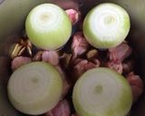 玉ねぎ丸ごと♪手羽元のすっぱ煮♪作り方2写真