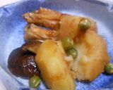 新じゃがの煮物　手羽先と椎茸作り方3写真