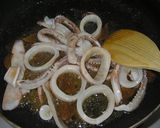 イタリぁ~ンな☆ イカトマセロ炒め作り方2写真