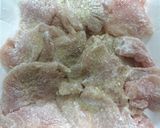 驚きの柔らかさ！鶏ムネ肉でチキンピカタ作り方2写真