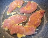 驚きの柔らかさ！鶏ムネ肉でチキンピカタ作り方5写真