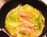 簡単！キャベツとウインナーのスープ作り方4写真