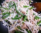 いんげん＊鶏ミンチの炒めもの作り方4写真