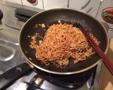 焼きチキン出前一丁作り方5写真
