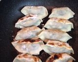 豚ひき肉とピリッと生姜の 手作り 餃子作り方9写真
