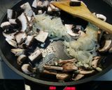 生クリームで簡単！絶品ビーフストロガノフ作り方3写真