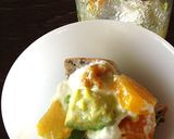 朝食に☆フルーツヨーグルト&パンケーキ作り方5写真
