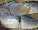 鯖の煮つけ＊はちみつ塩レモンと醤油で作り方8写真