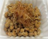 小魚の佃煮で栄養プラス！納豆ごはん☆作り方1写真