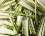 かぶの葉っぱとたまごの味噌汁◆作り方1写真