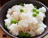 炊飯器で簡単に！翡翠色のきれいな豆ご飯作り方4写真