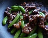 牛肉とスナップえんどうのオイスター炒め♪作り方4写真