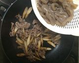 ほっこり♫牛肉とゴボウ、コンニャクの煮物作り方9写真