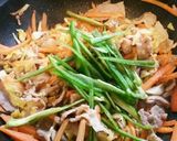 ご飯に合う!たっぷり野菜と豚肉の温玉のせ作り方4写真