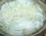 1玉ぺろり＊新玉ねぎのマヨぽんサラダ作り方1写真