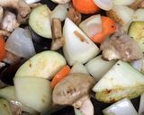 超簡単★ハヤシルーでチキンと野菜の煮込み作り方6写真